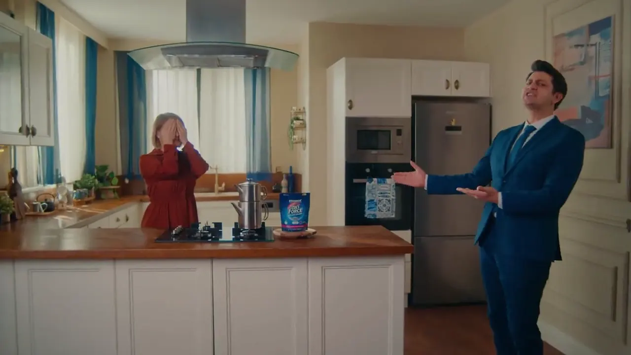 Evonox için hazırladığımız ürün reklamından bir kare